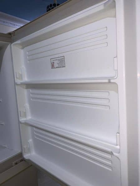 pre owned pel refrigerator 2