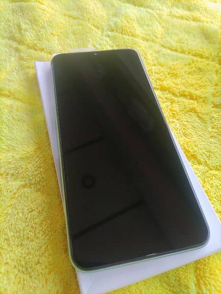 Vivo Y21 with Box & Charger 3