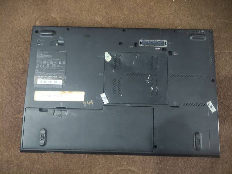 Lenovo T420s I5 2nd Generation with Charger 7