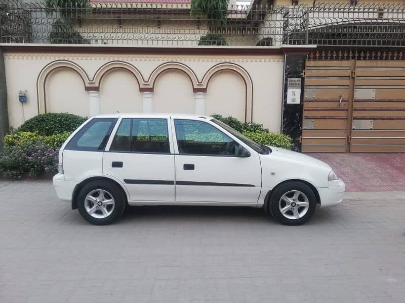 Suzuki Cultus VXR 2013 2