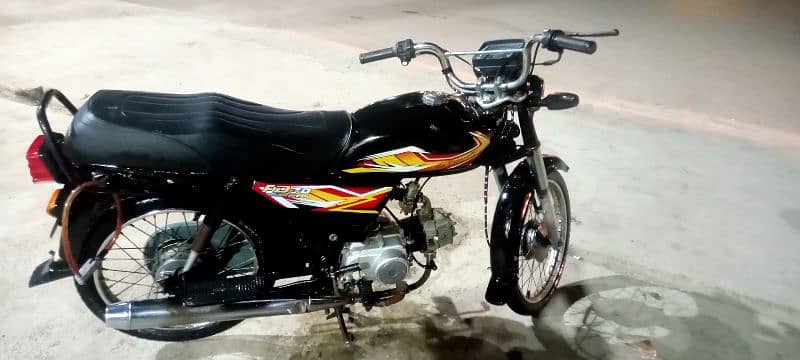 fit star ki bike ha 10/10 condition ha 3