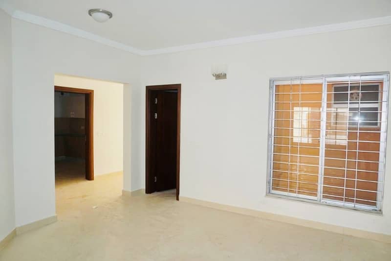 350sqy 4Bedrooms sportscity Villa available for Rent 03073151984 2