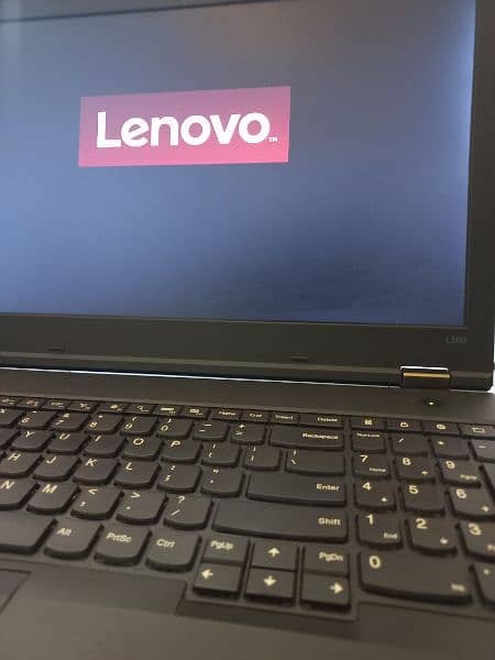 lenovo laptop 10/10 with graphics card 1