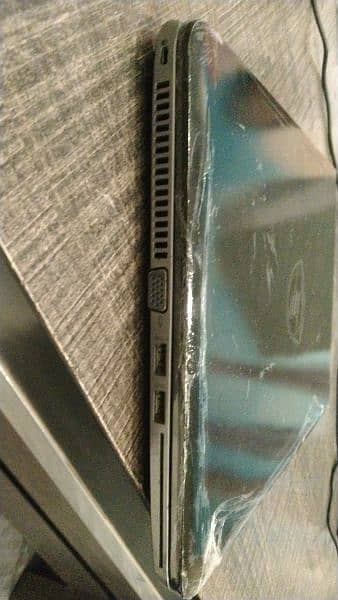 HP 840g2 4gb ram 128gb ssd like new condition 5