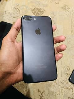 iPhone 7 Plus 128 gb pta approve read add carefully