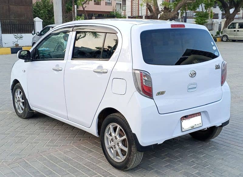 Daihatsu Mira 2012 G climate x vitz city alto cultus Corolla mehran 6