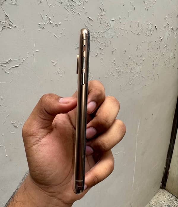 iPhone XS 64 Non pta 1