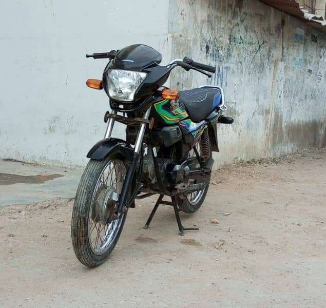 I M SELLING HONDA PRIDOR 2024 MODEL URGENT SALE 5