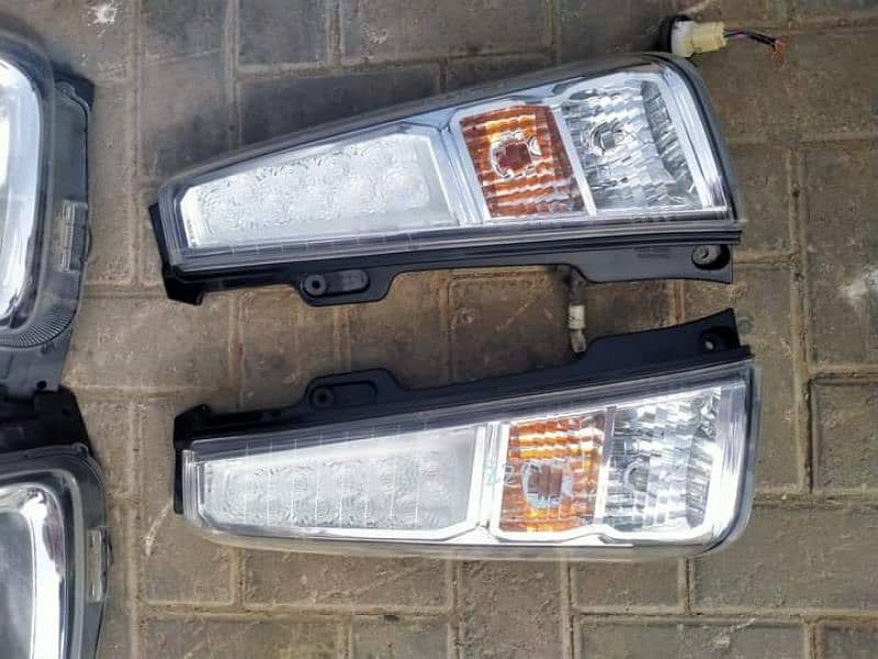 wagon R Stingray Tail lights 0