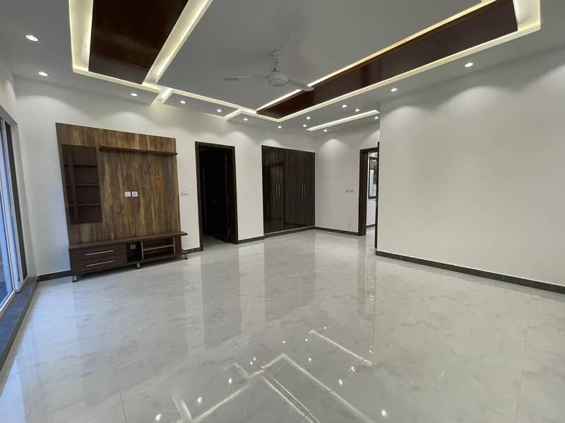 1 Kanal House For Rent in DHA Phase 6 Hot Loaction Near RingRoad 5