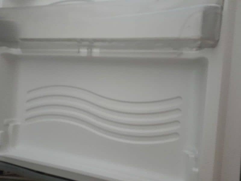 Dawlance refrigerator 4