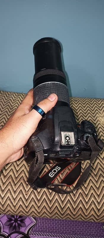 DSLR 1200D 12