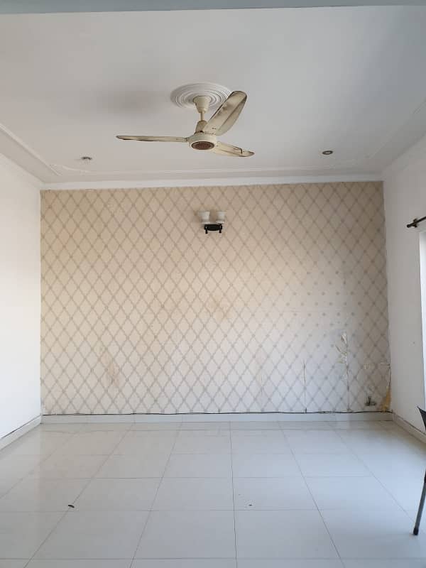 Upper Portion For Rent in Bahria Town Phase 5 7