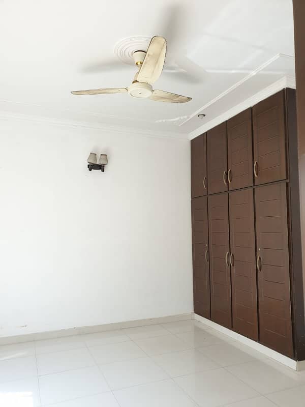 Upper Portion For Rent in Bahria Town Phase 5 9