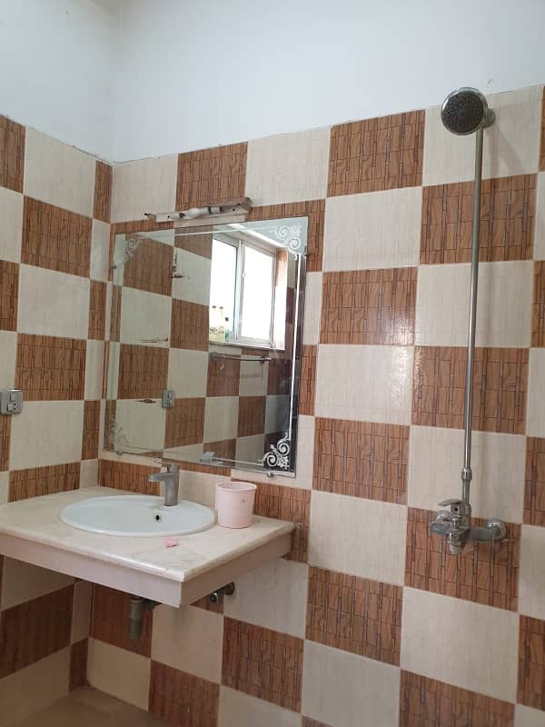 Upper Portion For Rent in Bahria Town Phase 5 14