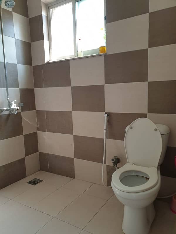 Upper Portion For Rent in Bahria Town Phase 5 16