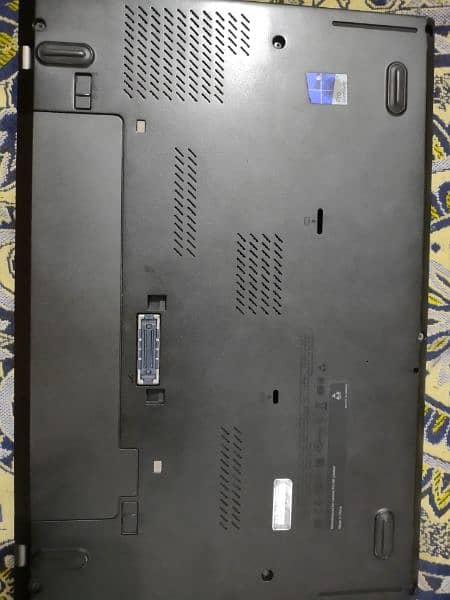 Lenovo Thinkpad i5 5th generation 5