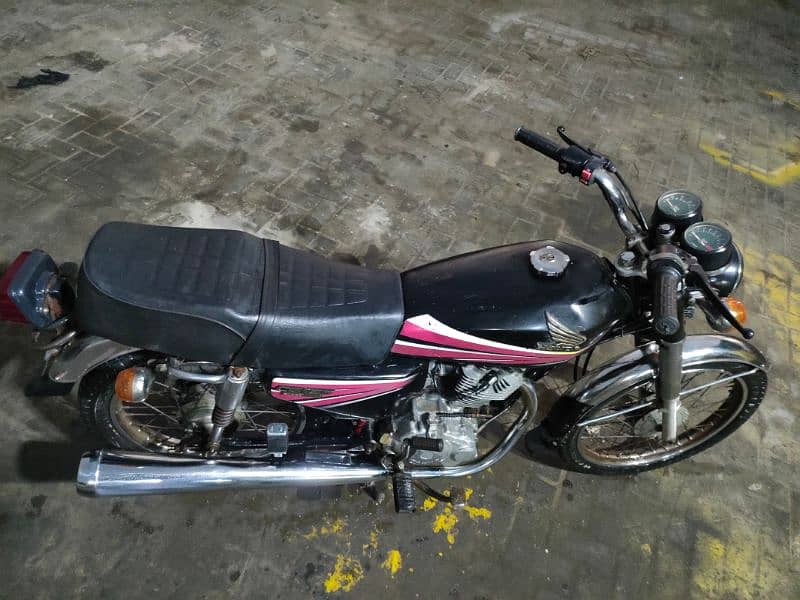 Honda CG 125 2001 4