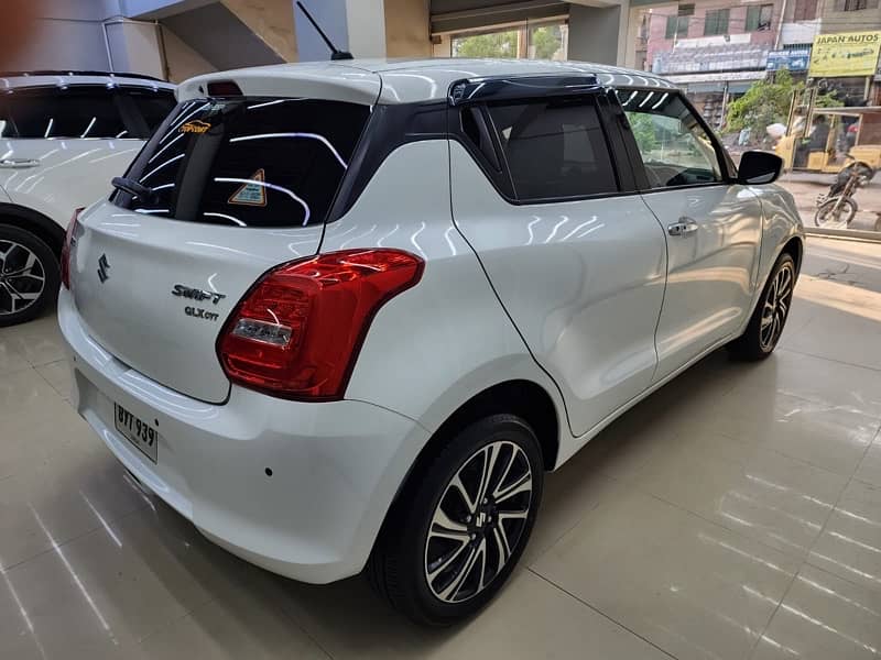 Suzuki Swift 2023 5