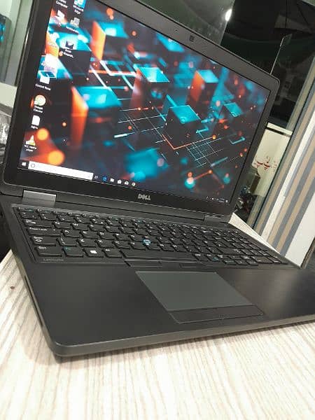 Dell Latitude 5580 2