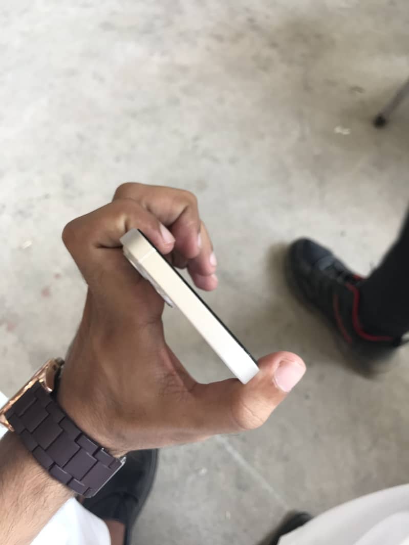 Iphone 13 Non PTA 128GB 3