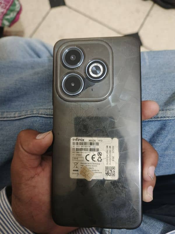 infinix hot 40i good condition 5