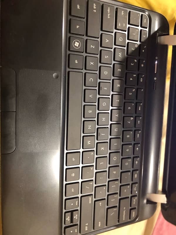 Hp laptop in very good condition 4