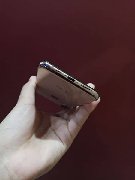 iPHONE XS PTA APPROVED 10/10 CONDITION ALL OKAY 2