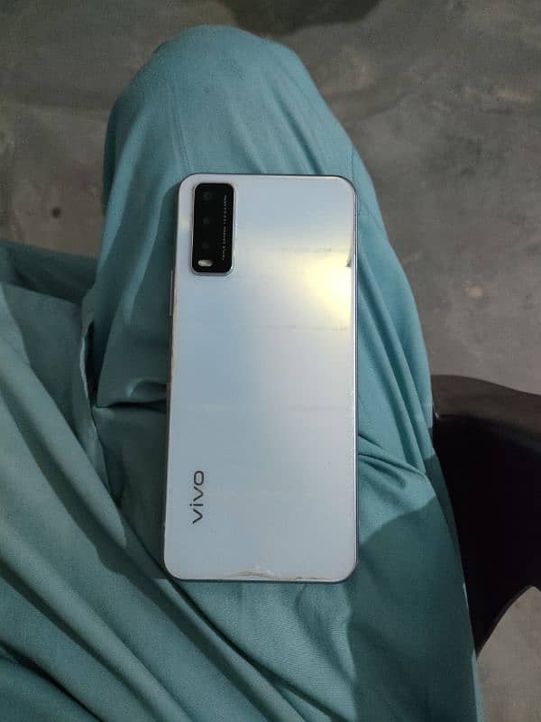 Vivo y20 1