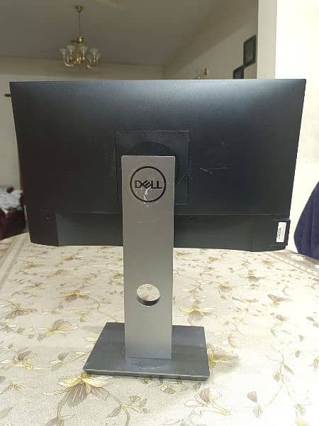 Dell 22 inch led monitor borderless 6