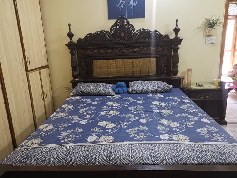 Pure Wooden Super King Size Bed Set for Sale Heavy Weight Bedset 2