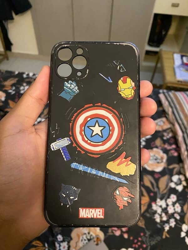 4 mobile covers for IPhone 11 Pro Max 0