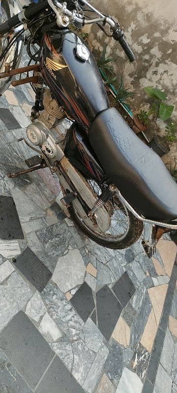 Honda CG125 5