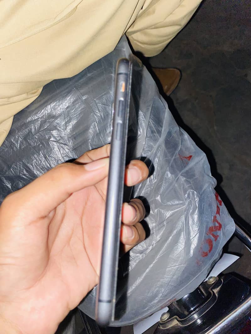 Iphone 11 non pta 64 6