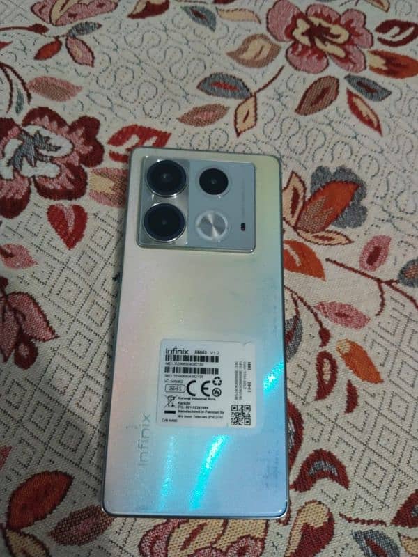 infinix note 40 16GB ram 256GB rom with mag charge and 45volts charger 0