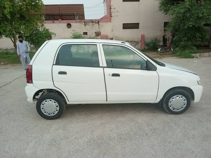 Suzuki Alto 2012 5