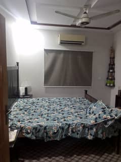 Furnish room available in G10/4 for lady near to metro or nova Acdmy