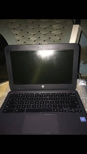 hp chromebook 11 G5 windo 10 pro 1