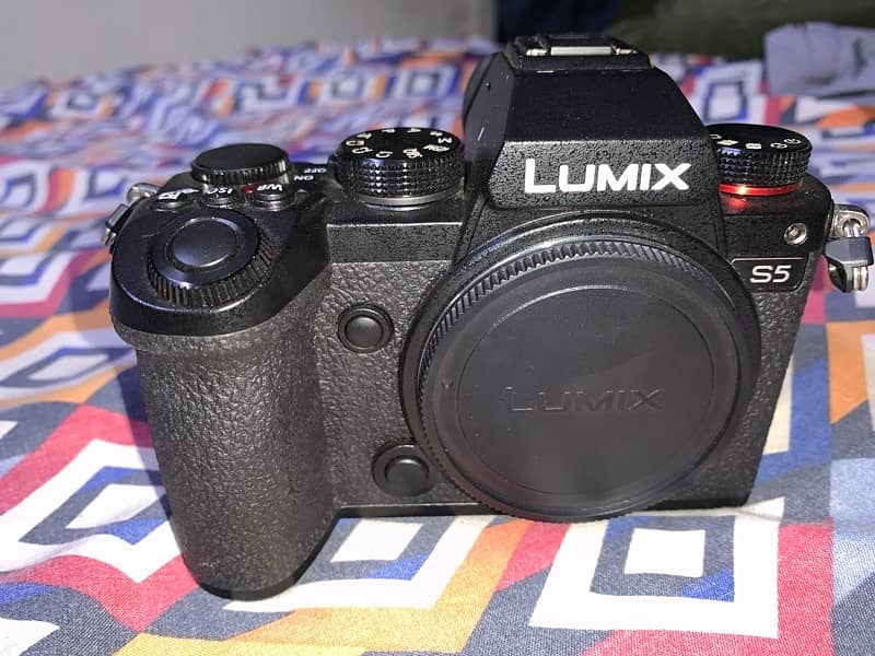 lumix S5 camera    new condition 1