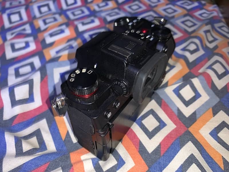 lumix S5 camera    new condition 3