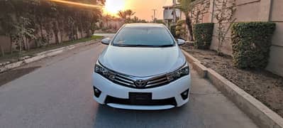 Toyota Corolla Altis Grande CVT-i 1.8 2014