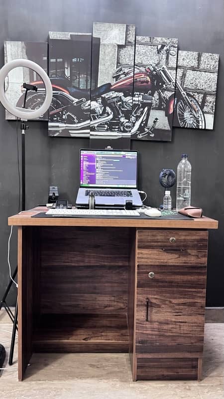 Workstation (Table & Chair) 1