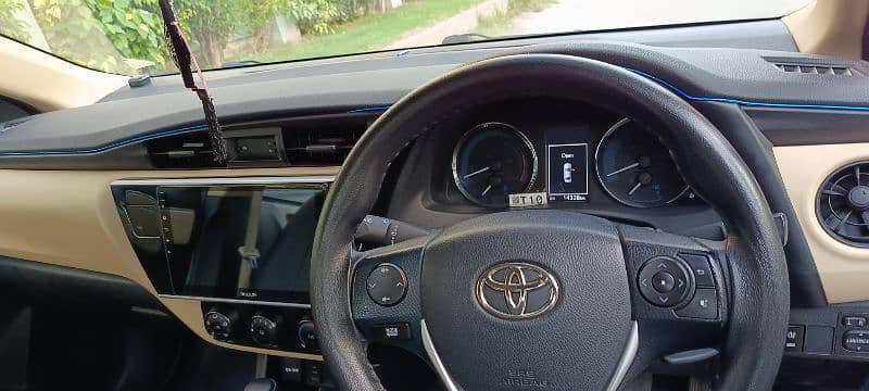 Toyota Corolla Altis X 2022 6