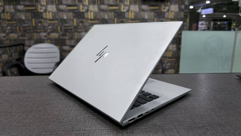 Hp Elitebook 1040 G9 Core i5 12th Generation 8