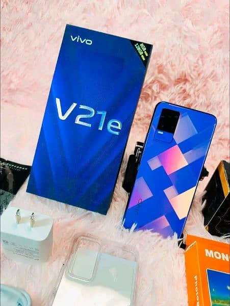 vivo v21e 8/128 gb 03220889193 my whatsapp number 3