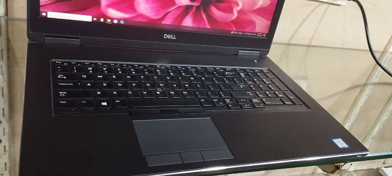 Dell Precision 7740 6