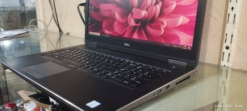 Dell Precision 7740 7