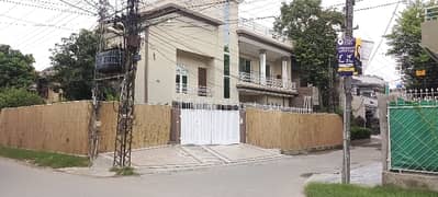 10 Marlas Corner Double Storey House In Nishter Block Iqbal Town. Semi Furnished House