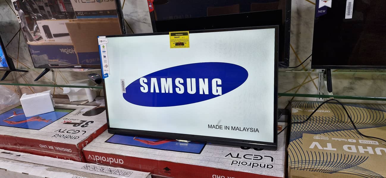 DHAMAKA SALE 32 INCH SMART TV AVAILABLE ON GULSHAN STORE 5