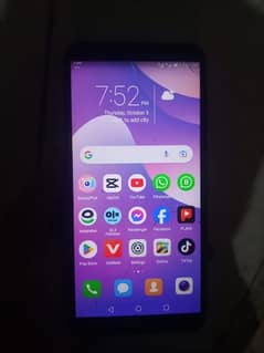 Huawei y7prime 2018 with box only touch crack ha full working mai h